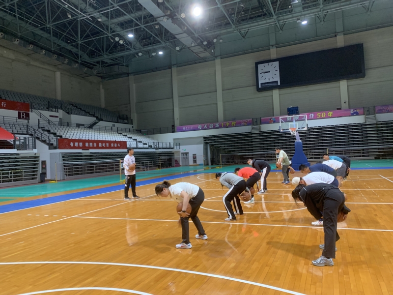 足球国足青训成果显现，小将成多队抢手货